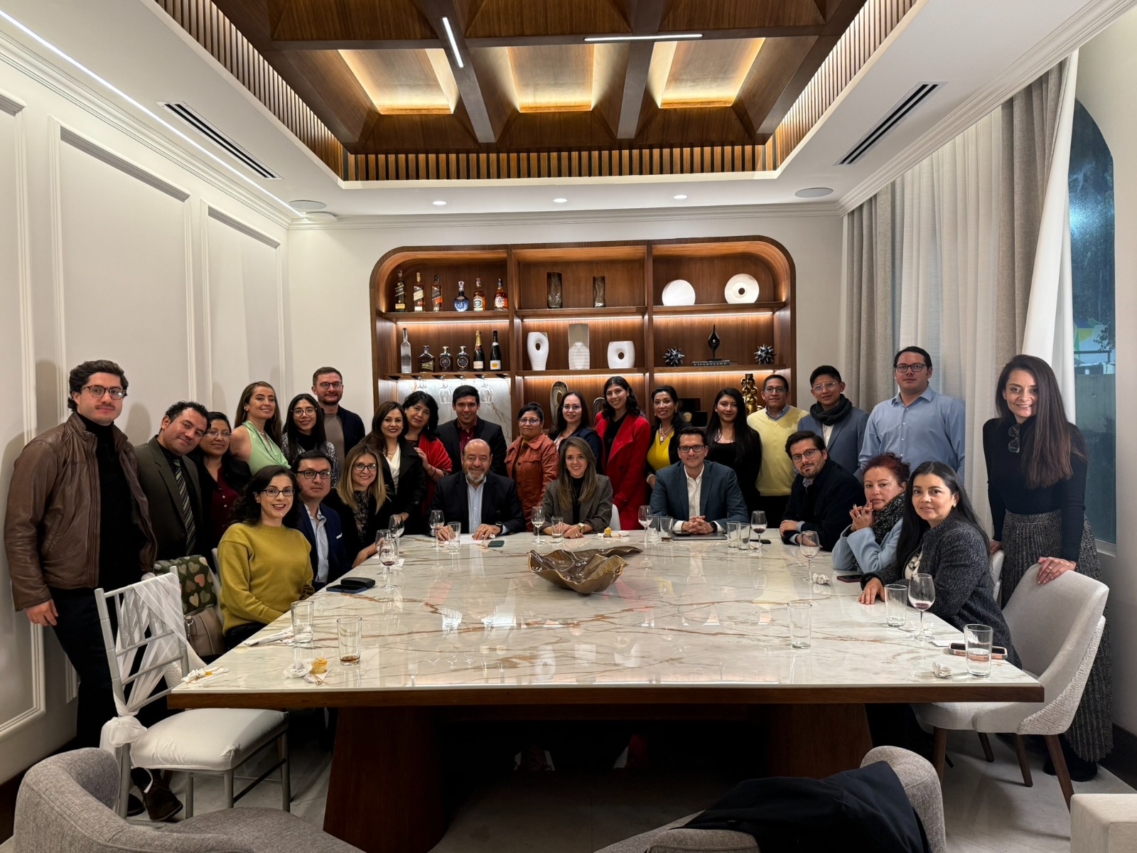 afterwork ecuador 2025