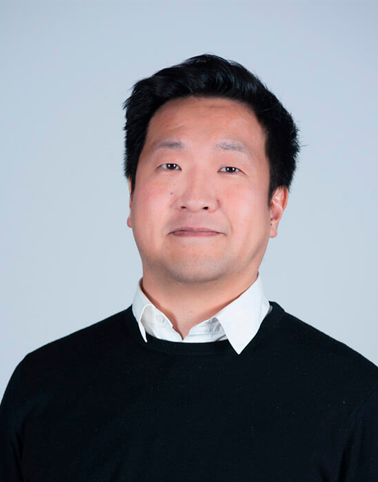 Simón Lee, Profesor en OBS Business School