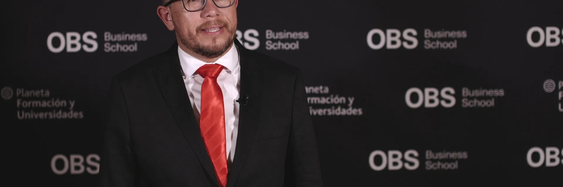 Descubre la opinión de Jonathan Deza sobre nuestro Executive MBA