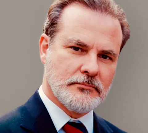 Profesor de OBS Eduardo Irastorza