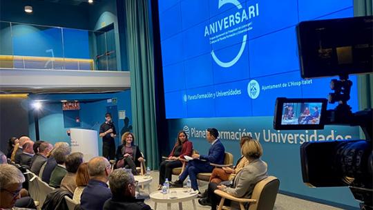 Acto de celebración del 5º Aniversario de las Becas Ajuntament de l'Hospitalet y Campus PFU