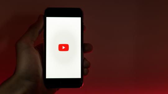Conoce el gran modelo de negocio de marca de la casa Google en el artículo de OBS