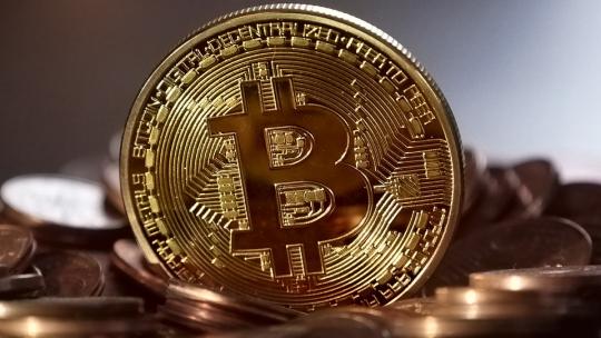 bitcoin-2008262_960_720.jpg