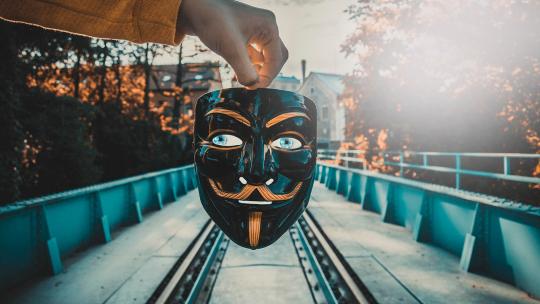 ¿Para que fue creado el deepfake? Descúbrelo en el artículo de OBS Business School