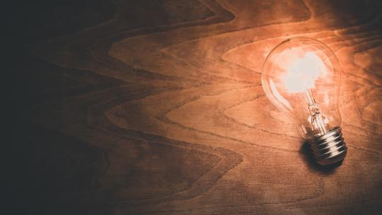 light-bulb-1246043_960_720.jpg