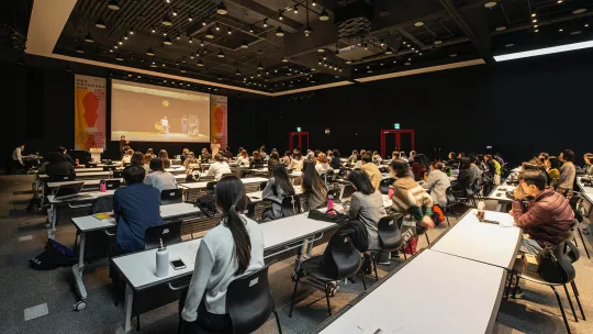 La alcaldesa de Hospitalet participa la Clausura del 5º Seminario Internacional de OBS