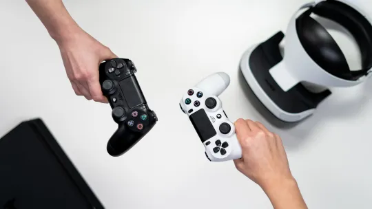 Informe OBS: La industria de los videojuegos genera empleo directo para 8.790 personas