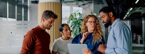 Informe OBS Top Perfiles Digitales 2026 background