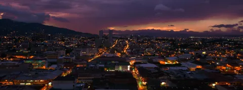 Paisaje nocturno Costa Rica