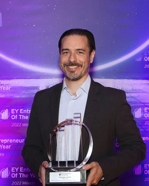 Gustavo garcia EY alumni