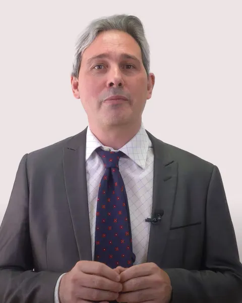 Oscar Quero, profesor de OBS, entre TOP25 influencers en ciberseguridad
