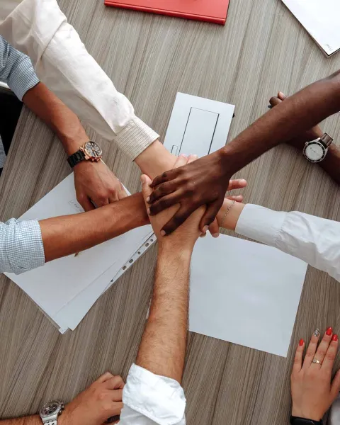 No te pierdas la Charla Club Alumni Ecuador de OBS: 7 soft skills que necesitas para el éxito.