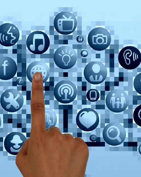 los_beneficios_del_social_media_para_el_ecommerce_0.jpg