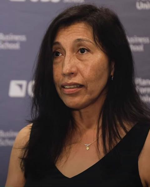 Descubre la opinión de la exalummna de OBSn Miluska Sánchez sobre el Máster en Coaching Directivo y Liderazgo.