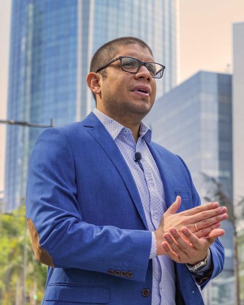 Descubre la opinión de el exalumno de OBS Rodrigo sobre el Máster en transformación digital y desarrollo de negocio