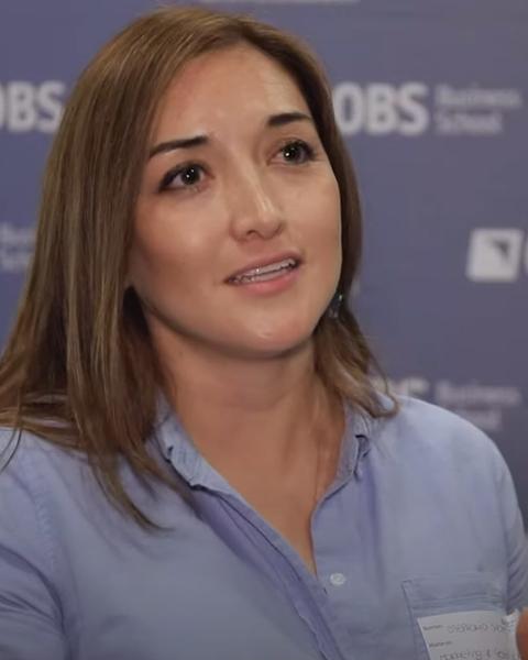 Descubre la opinión de la exalumna de OBS Stephania Jhaya sobre el Máster en Dirección de Marketing y Gestión Comercial