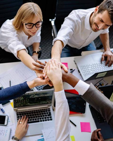 No te pierdas el webinar de soft skills Comunicación eficaz y liderazgo para equipos extraordinarios de OBS